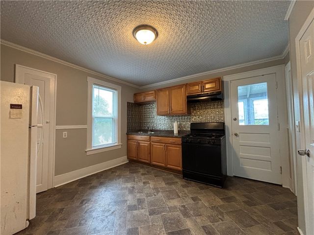 72 Edmonds Street, Rochester, NY 14607