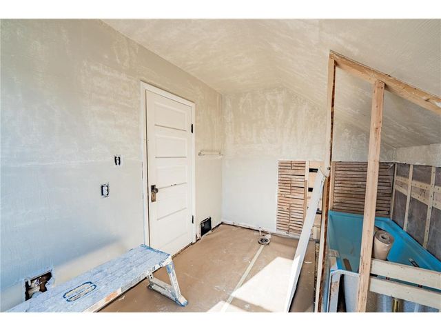 2123 8th Street, Eau Claire, WI 54703