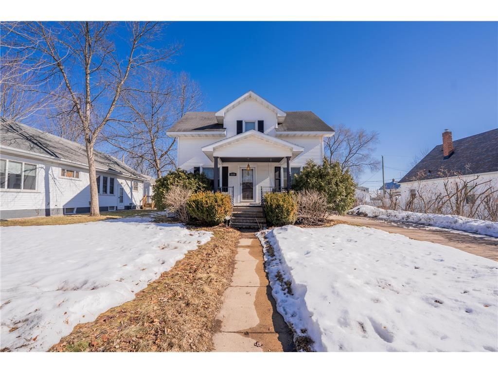 2123 8th Street, Eau Claire, WI 54703
