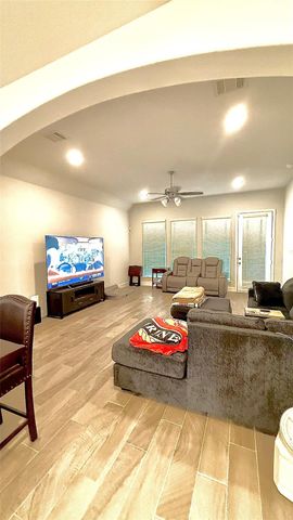 15707 Autumn Sun Court, Conroe, TX 77302