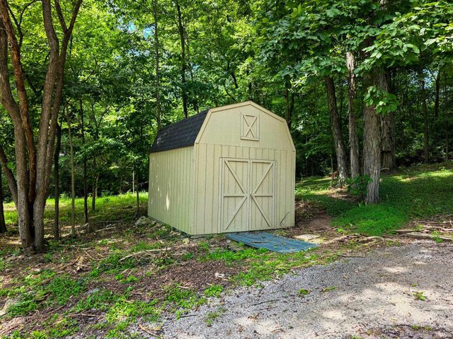 5835 N Maple Grove Road, Bloomington, IN 47404