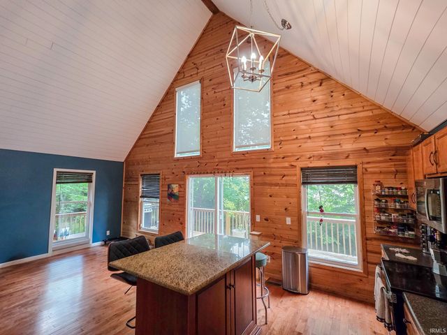 5835 N Maple Grove Road, Bloomington, IN 47404