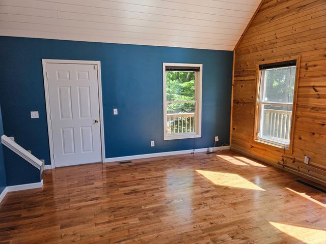 5835 N Maple Grove Road, Bloomington, IN 47404