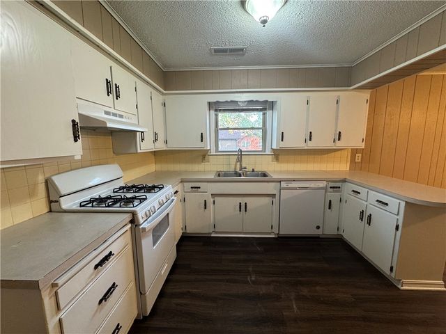 2307 Ann Street, Springdale, AR 72762