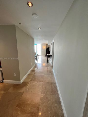 2101 Brickell Ave 3205, Miami, FL 33129