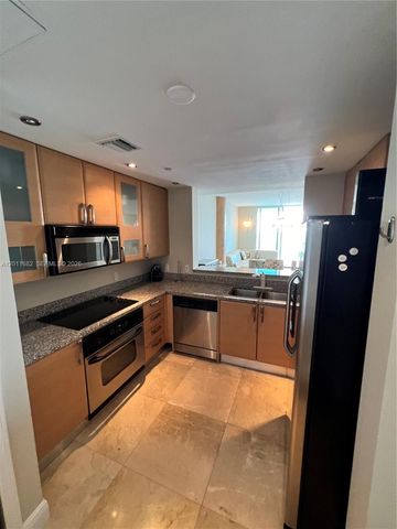 2101 Brickell Ave 3205, Miami, FL 33129