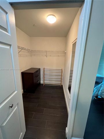 2101 Brickell Ave 3205, Miami, FL 33129