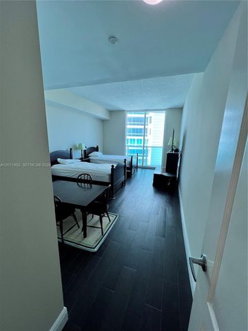 2101 Brickell Ave 3205, Miami, FL 33129