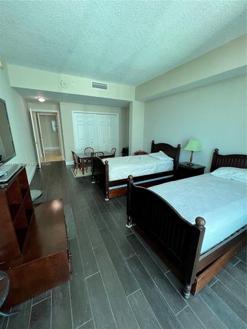 2101 Brickell Ave 3205, Miami, FL 33129
