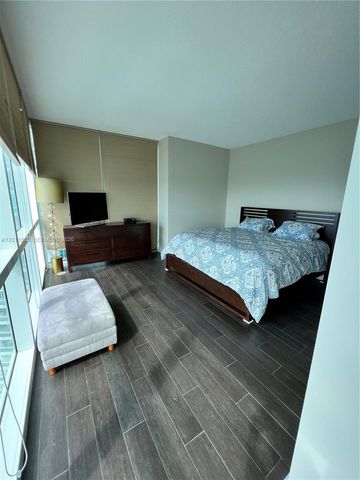 2101 Brickell Ave 3205, Miami, FL 33129