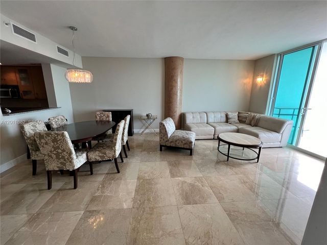 2101 Brickell Ave 3205, Miami, FL 33129
