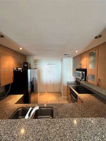 2101 Brickell Ave 3205, Miami, FL 33129