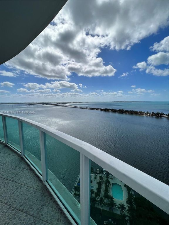 2101 Brickell Ave 3205, Miami, FL 33129