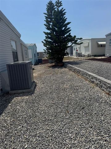 3301 ALT 19 254, Dunedin, FL 34698