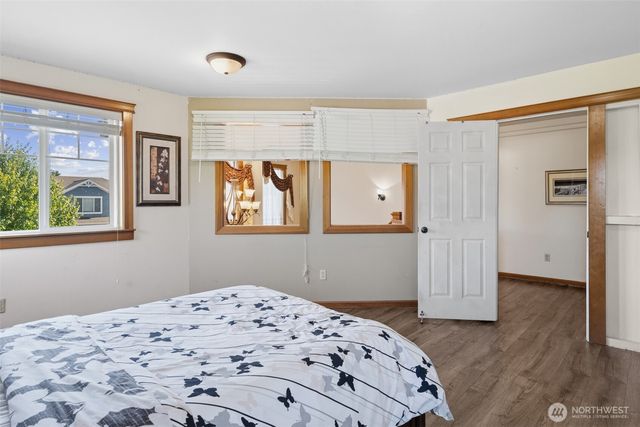 2401 12th Avenue NW, Puyallup, WA 98371