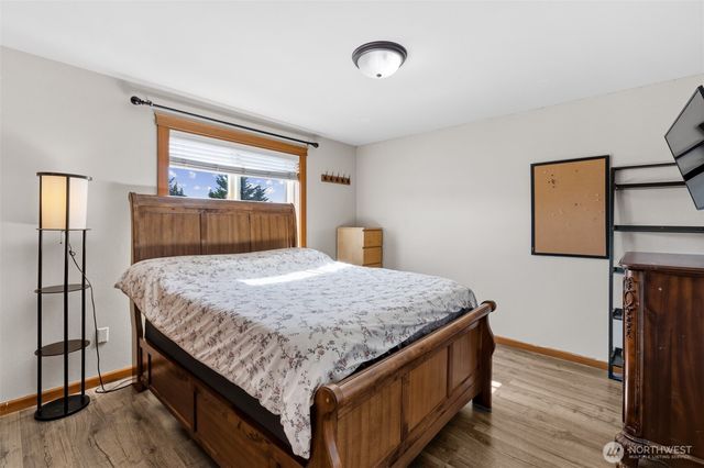 2401 12th Avenue NW, Puyallup, WA 98371