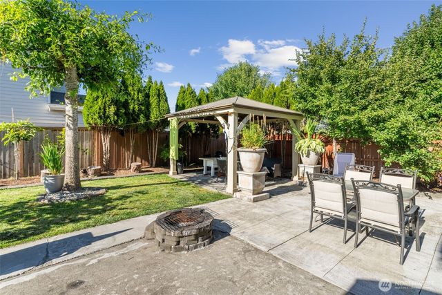 2401 12th Avenue NW, Puyallup, WA 98371