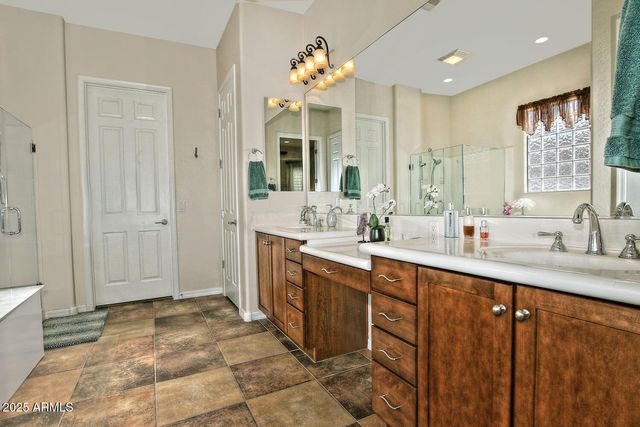 3573 N PRESIDENTIAL Drive, Florence, AZ 85132