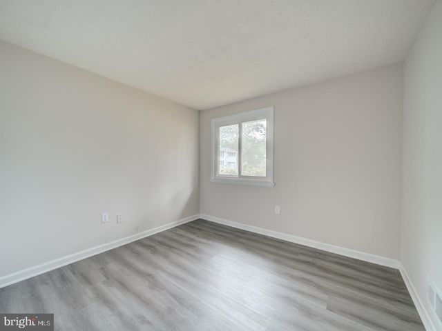 10 BEXHILL CT, Waldorf, MD 20602