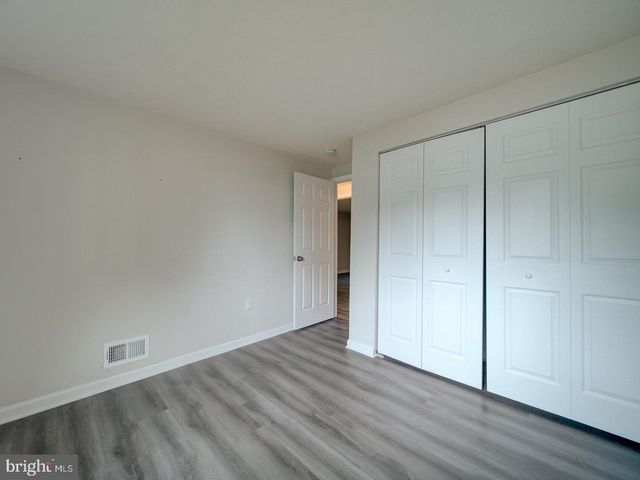 10 BEXHILL CT, Waldorf, MD 20602