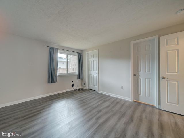 10 BEXHILL CT, Waldorf, MD 20602