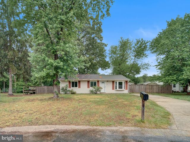 10 BEXHILL CT, Waldorf, MD 20602