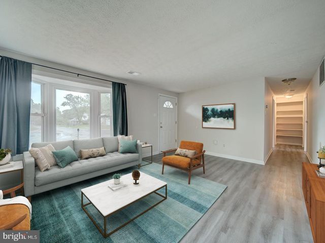 10 BEXHILL CT, Waldorf, MD 20602