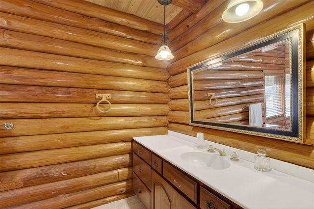 40242 EMERALDA ISLAND ROAD, Leesburg, FL 34788