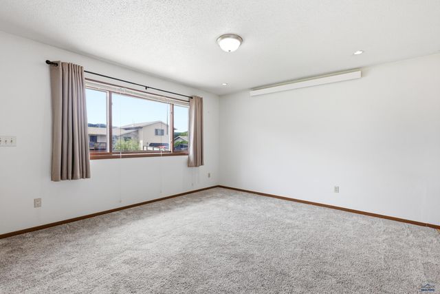12716 DORIS DR, Black Hawk, SD 57718