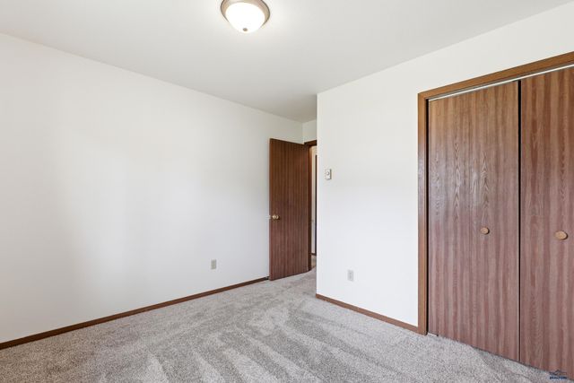 12716 DORIS DR, Black Hawk, SD 57718