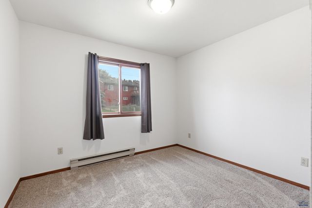 12716 DORIS DR, Black Hawk, SD 57718