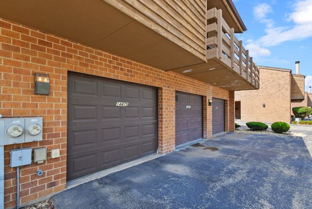 14475 S Ravinia Avenue 9, Orland Park, IL 60462