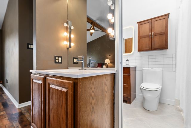 14475 S Ravinia Avenue 9, Orland Park, IL 60462