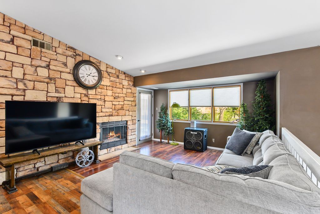14475 S Ravinia Avenue 9, Orland Park, IL 60462 — photo 2