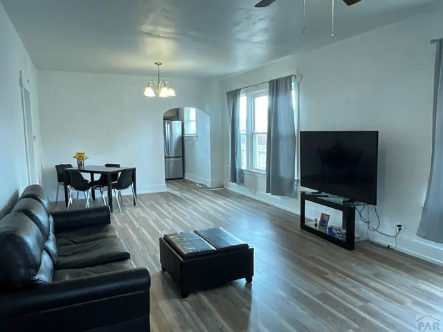 1122 E 4th Ave, Pueblo, CO 81001