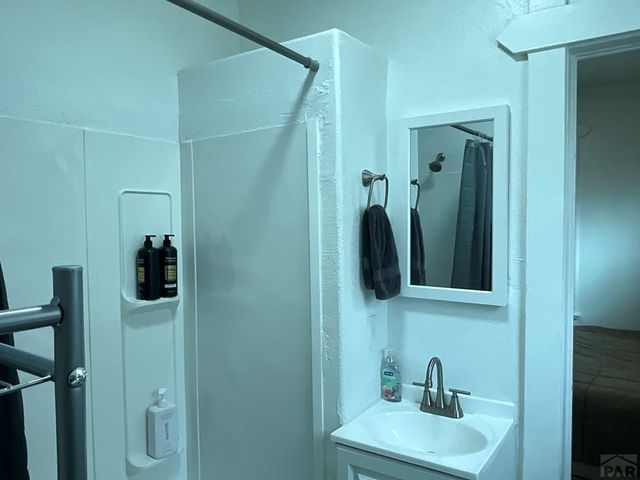 1122 E 4th Ave, Pueblo, CO 81001