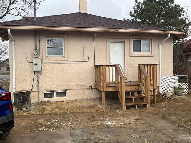 1122 E 4th Ave, Pueblo, CO 81001