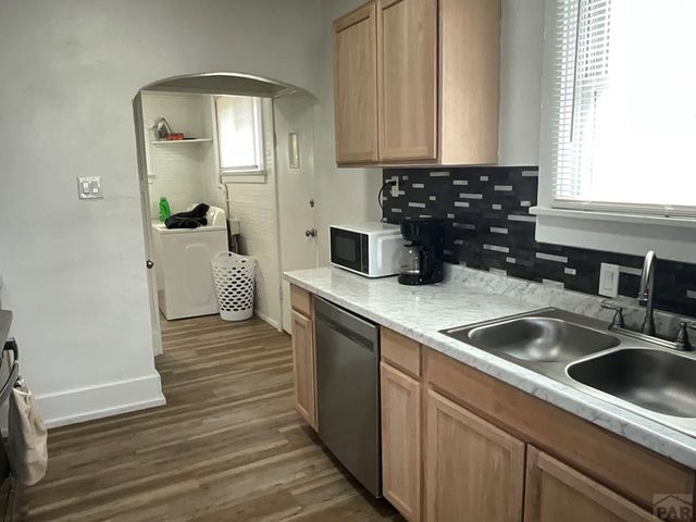 1122 E 4th Ave, Pueblo, CO 81001