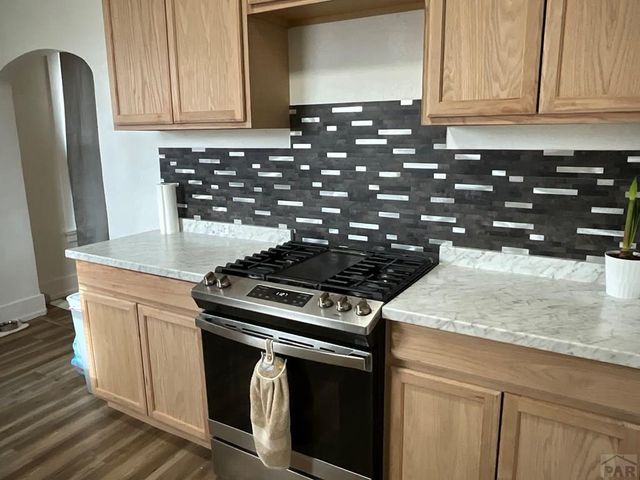 1122 E 4th Ave, Pueblo, CO 81001