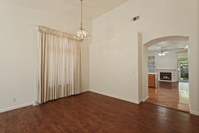 8992 Panamint Ct, Elk Grove, CA 95624