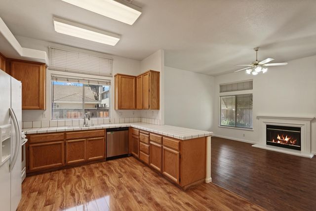 8992 Panamint Ct, Elk Grove, CA 95624