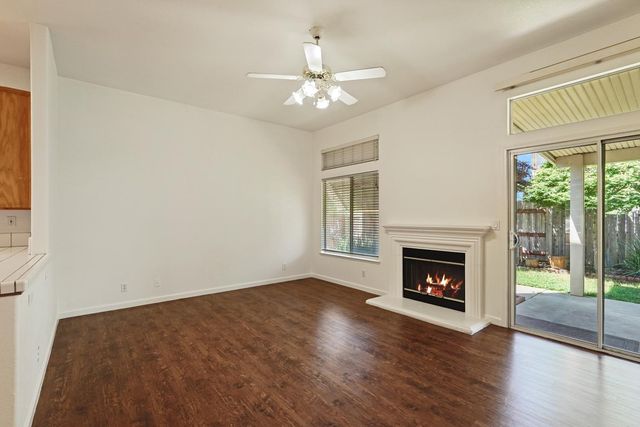 8992 Panamint Ct, Elk Grove, CA 95624