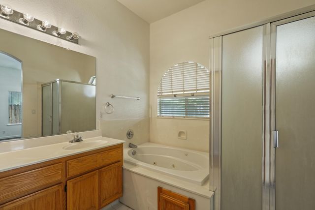8992 Panamint Ct, Elk Grove, CA 95624
