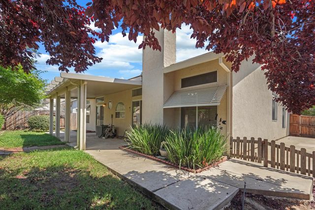 8992 Panamint Ct, Elk Grove, CA 95624