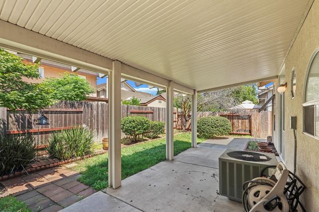 8992 Panamint Ct, Elk Grove, CA 95624