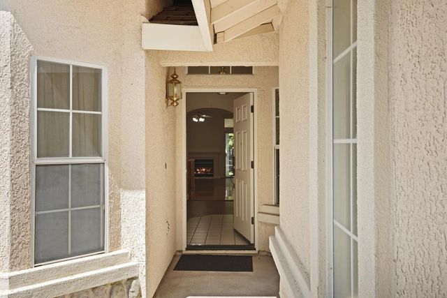 8992 Panamint Ct, Elk Grove, CA 95624