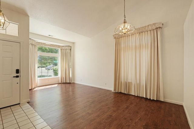 8992 Panamint Ct, Elk Grove, CA 95624
