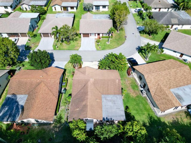 6345 Tall Cypress Circle, Greenacres, FL 33463