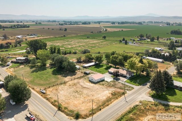 95 N 100 W, Blackfoot, ID 83221