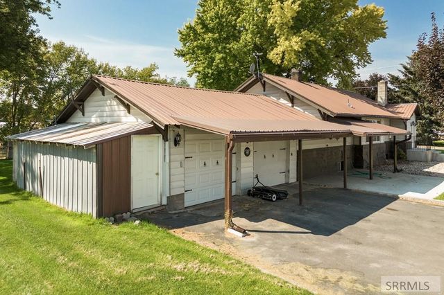 95 N 100 W, Blackfoot, ID 83221